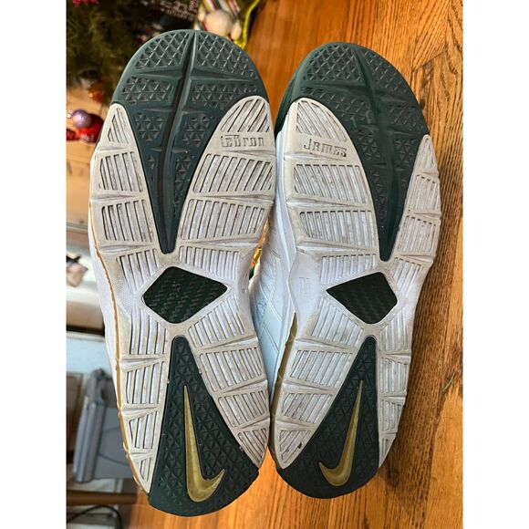 Nike Zoom LeBron SVSM White Green High Top Sneakers Trainers Shoes Mens Size 9.5 main image 4